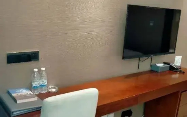 Zhenxing Hotel