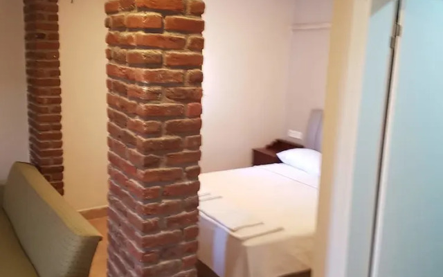 Selenya Apart Hotel