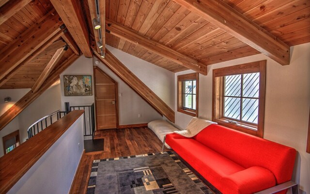 Mountain View Penthouse