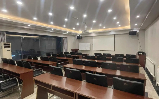 GreenTree Hotel (Shenyang Shengjing Hospital Huaxiang Campus)