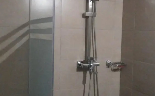 Pent House Inn Namugongo