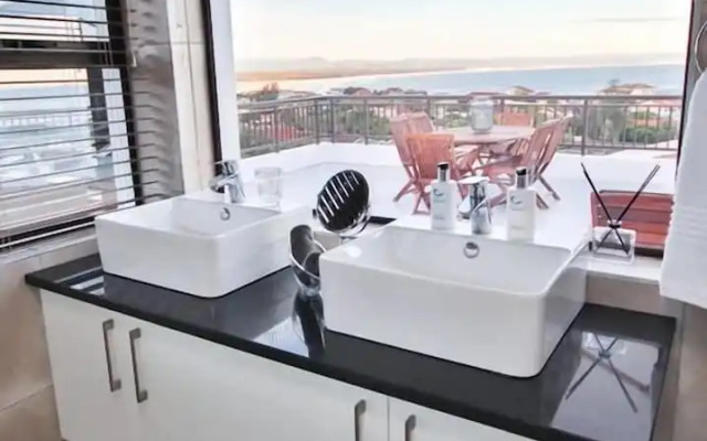 Jeffreys Bay Luxury Apartments