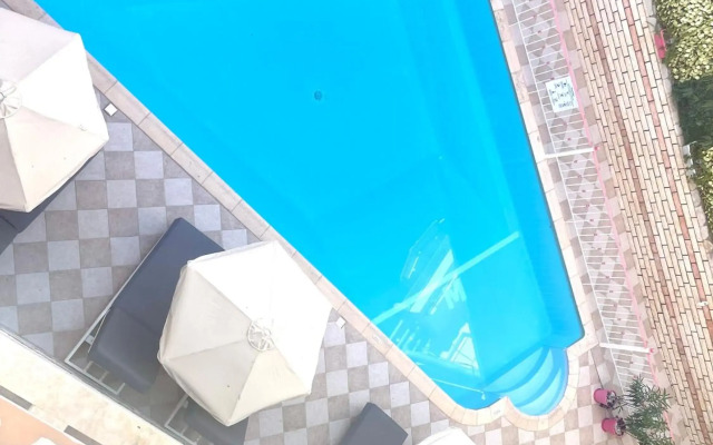 Villa Antonis