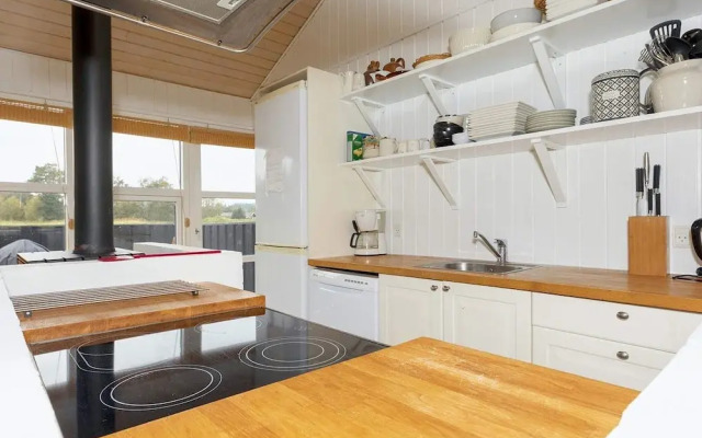6 Person Holiday Home in Oster Assels-by Traum