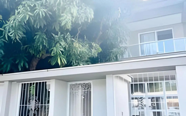 Studio novo 200m da praia de Bombinhas