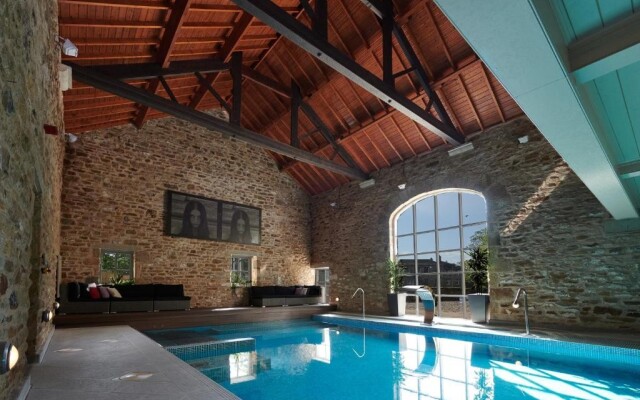 The Devonshire Arms Hotel