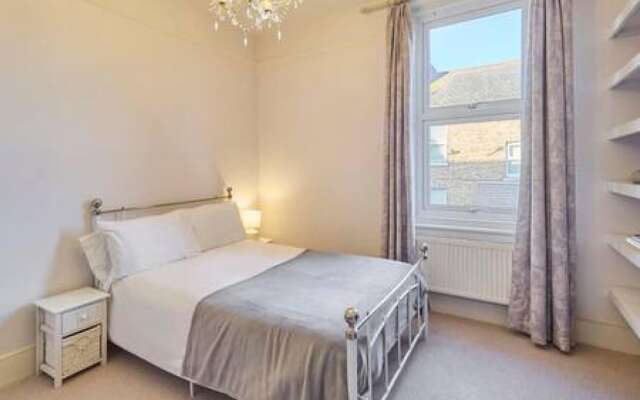 Host Stay Bellevue Road