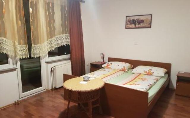 Motel Restoran Grand