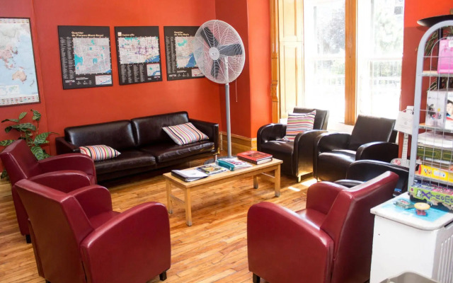 Auberge du Plateau - Hostel