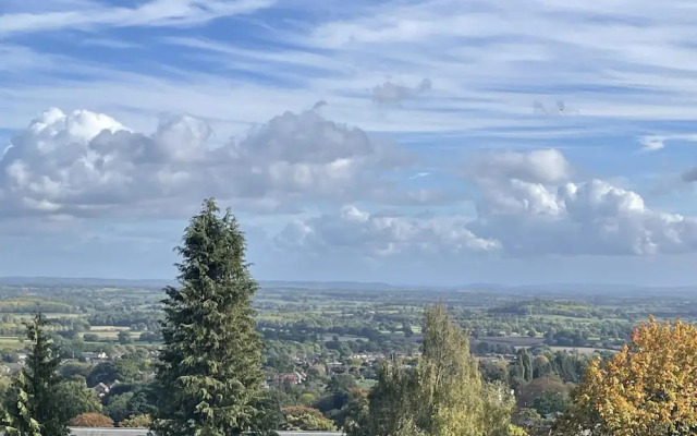 Studio/lickey Hills/near Attractions/garden/petok