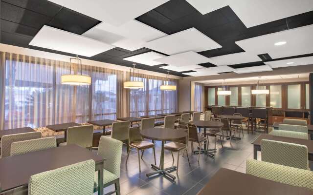 Hampton Inn by Hilton Los Angeles Airport