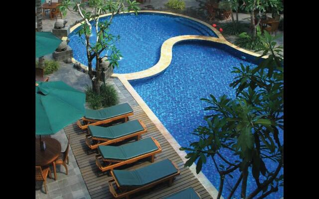 Blue Sky Hotel