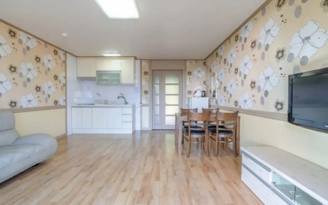 Daebudo Grand Blue Pension
