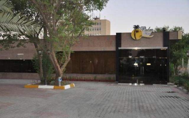 Palm Hotel