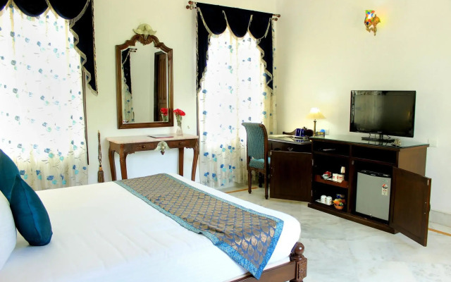 OYO Premium Home Stay Shikarbadi