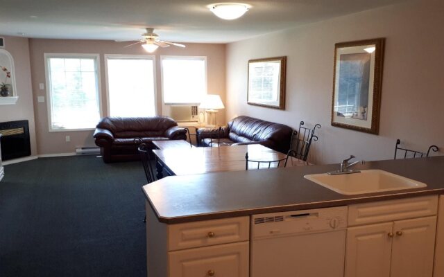 Mountain View Resort and Suites at Fairmont Hot Springs