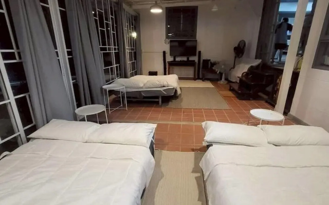 Aran Hostel Pasak Riverside kaeng khoi