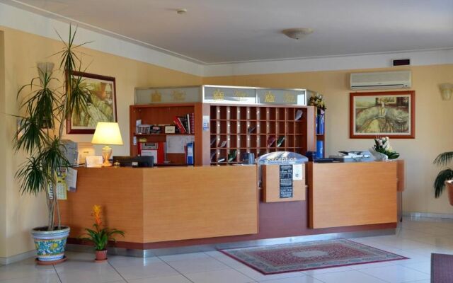 King's House Hotel Resort