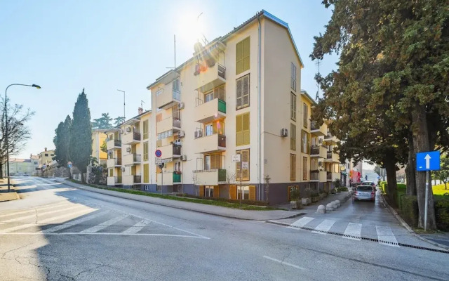 Premium Apartment With Patio