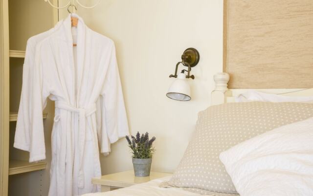 The White Cabins - View