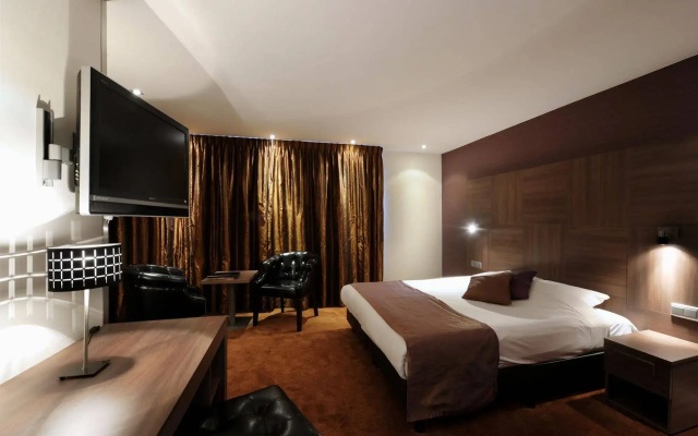 Van der Valk Hotel Hardegarijp - Leeuwarden
