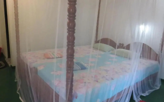 Beach Lagoon Guest House