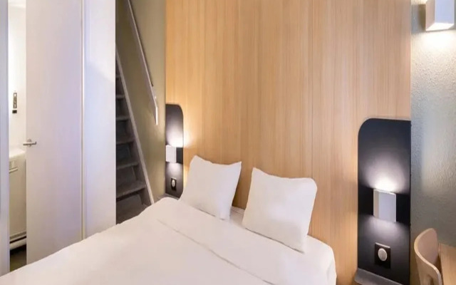 Отель Kyriad Eco 