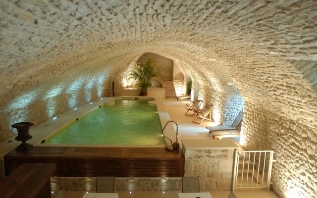 Château De Vault De Lugny