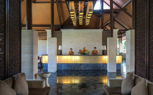 Grand Balisani Suites Hotel