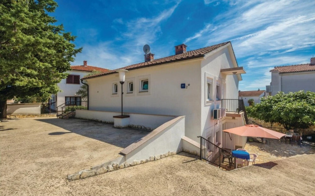 Nice Home in Krk With Wifi and 1 Bedrooms