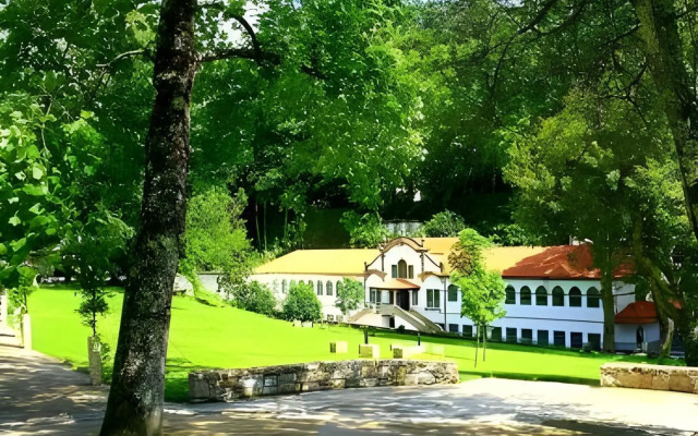 Corredoura Garden Alojamento