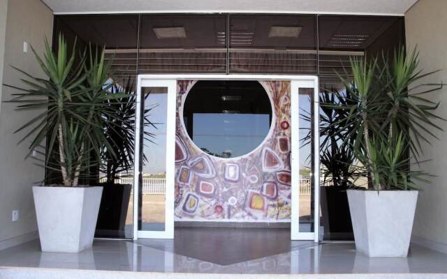 Ônix Inn Hotel Cravinhos