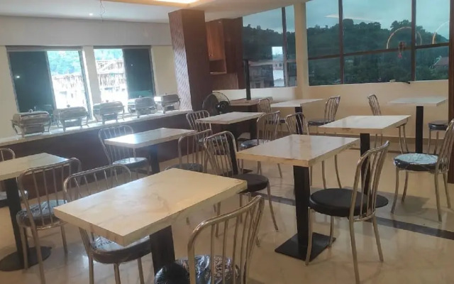 Hotel Hi city Inn Near ISBT