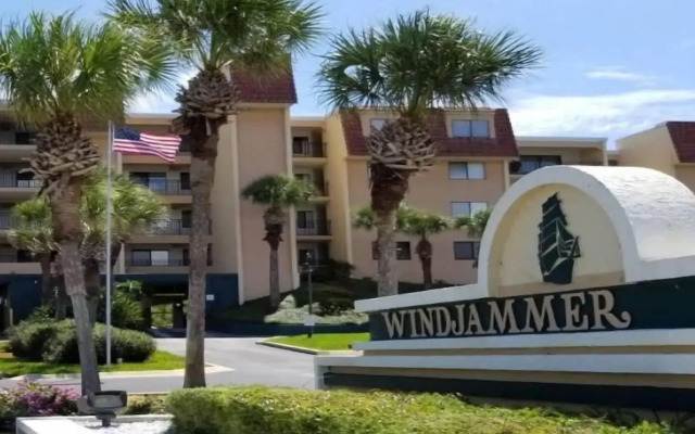 Windjammer 210