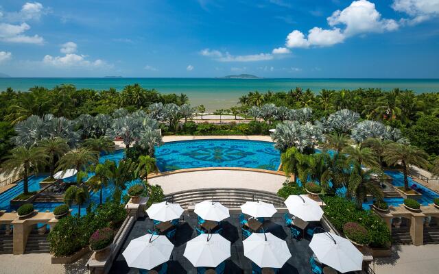 Crowne Plaza Resort Sanya Bay by IHG
