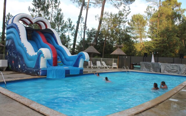 Village de Chalets Camping Bois Simonet