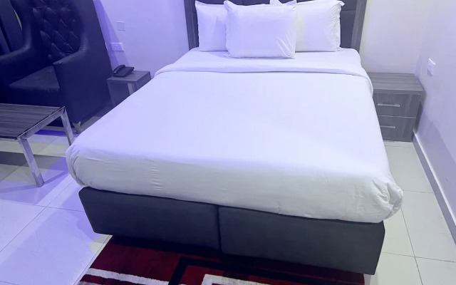 De Rigg Place Victoria Island