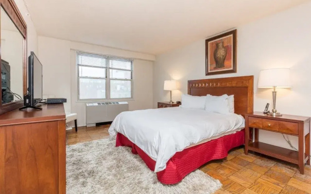 Global Luxury Suites at Longwood