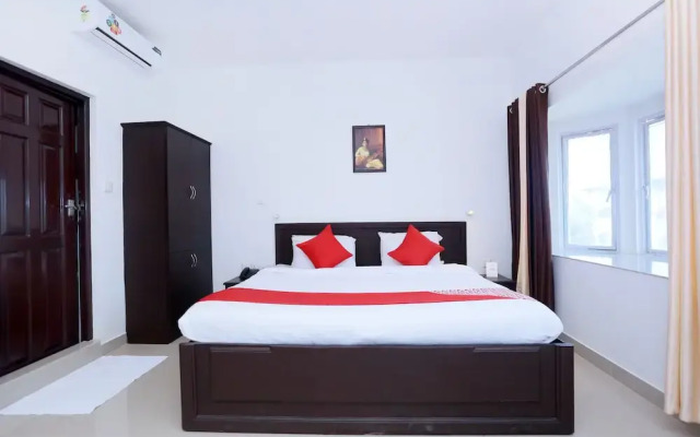 OYO 14328 Hotel Rv Tower