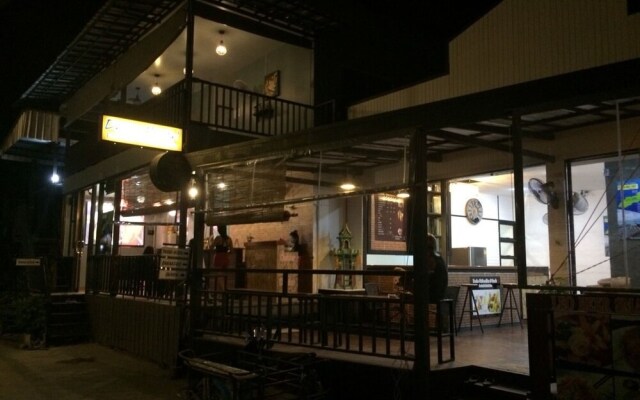 Decho Hostel