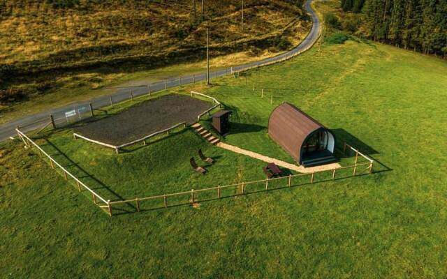 Forester's Retreat Glamping - Cambrian Mountains