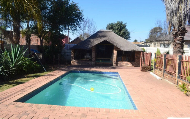 Doeny Lodge