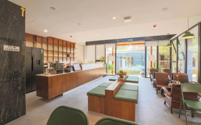 Vung Hotel - Coffee & Breakfast