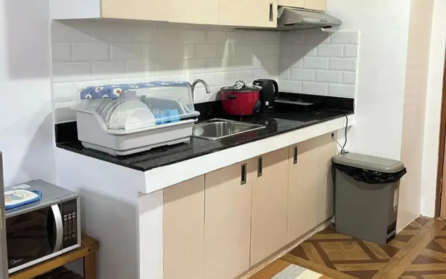 Krystalclaine Homestay-Burnham Hill Condo