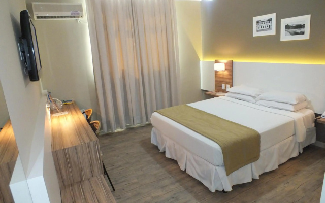 Jb Palace Hotel