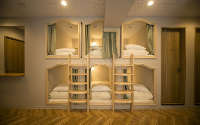 The Workaholic Hostel Ueno