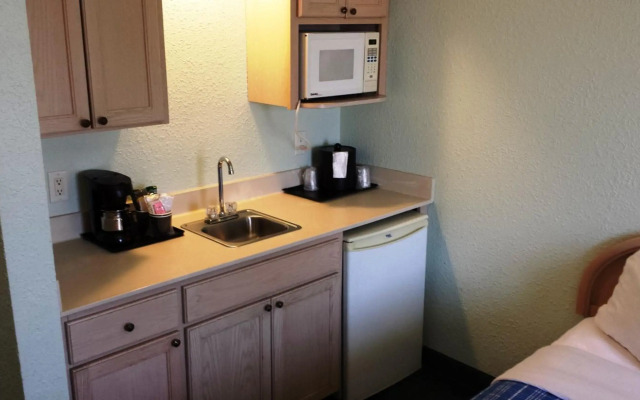 Cocoa Beach Suites