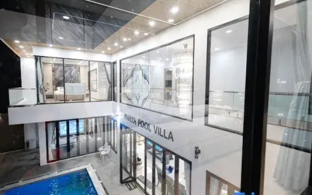Panita Poolvilla