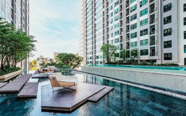 Sea View 2 Bed Room at Great Location