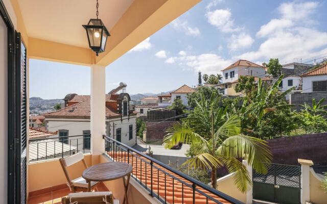 House With Garden and Great View, Vila Boa Vista